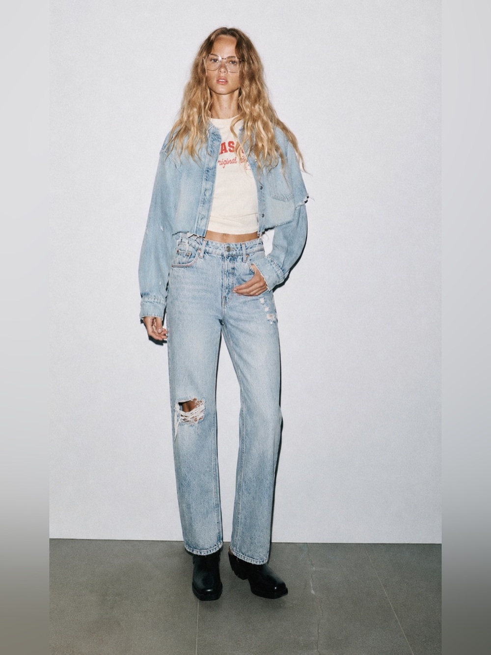 Zara Distressed High Rise Straight Leg Loose Fit Jeans